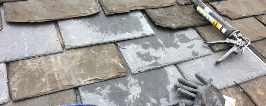¿Cómo reparar las goteras de tu tejado
